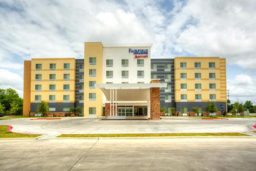 Fairfield Inn & Suites by Marriott Austin San Marcos - main image