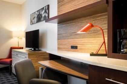 TownePlace Suites by Marriott San Mateo Foster City - image 8