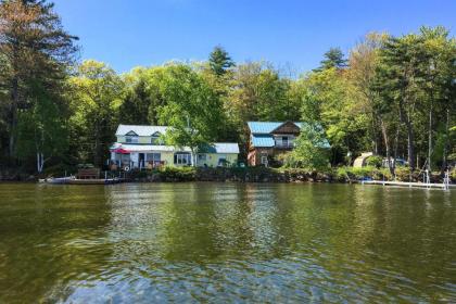 Spacious Home with Dock and Deck on Lake Winnisquam