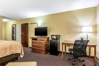 Quality Inn Sandersville - image 10