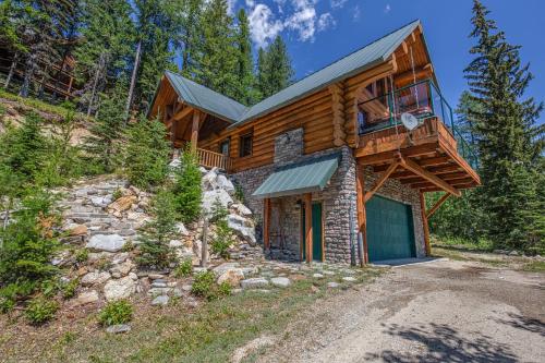 Mogul Hill Cabin - main image