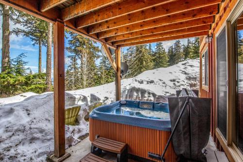 3 Bed 3 Bath Vacation home in Schweitzer Mountain - image 5