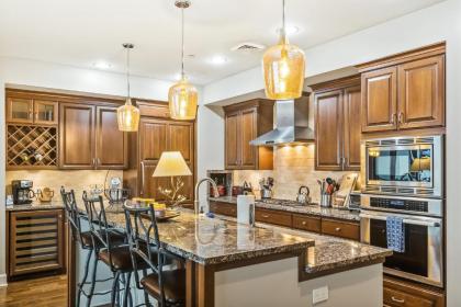 Exclusive Seasons at Sandpoint Townhome - image 16