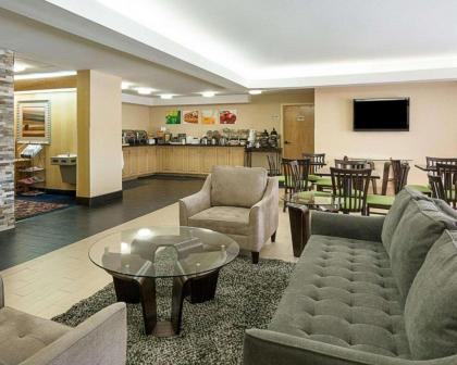 Quality Inn Richmond Airport - image 4