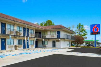 Motel 6-Sandston VA - Richmond Va - image 4