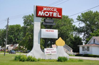 Mecca Motel Sandusky - image 10