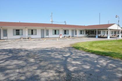 Mecca Motel Sandusky - image 9