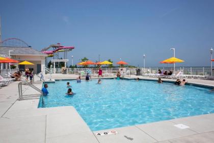 Cedar Point Hotel Breakers - image 14