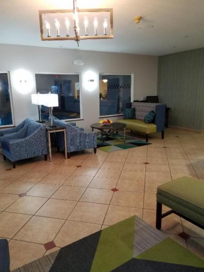 Best Western Sandy Inn - image 2