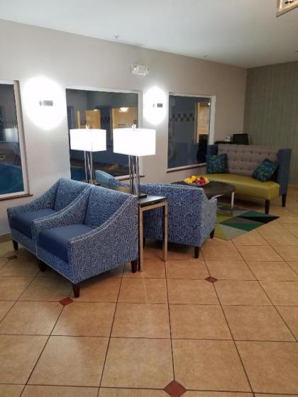 Best Western Sandy Inn - image 3