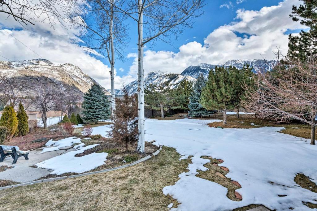 Updated Home with Mtn Views and 8 Mi to Snowbird! - image 2