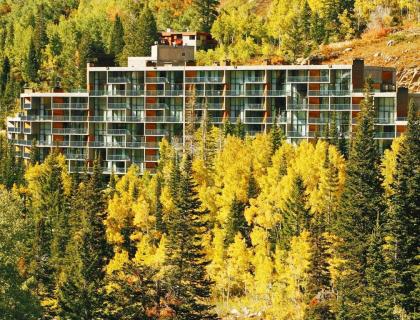 Year-Round Condo Resort in the Wasatch Mountains Utah - image 1