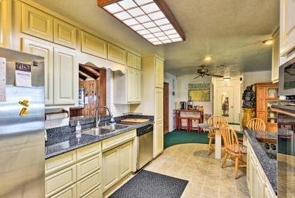 Cozy Sanford Home near Orlando Resorts and Airport! - image 6