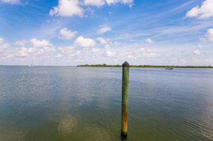 Sea Dreams- Captiva Shores 8A - image 4