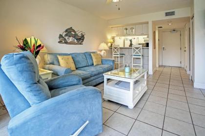 Sanibel Island Studio with Pool Access Walk to Beach - image 16