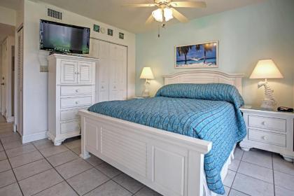 Sanibel Island Studio with Pool Access Walk to Beach - image 6