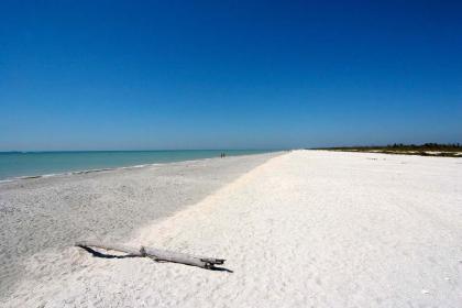 Blind Pass Condo A206 on beautiful Sanibel Island - image 8