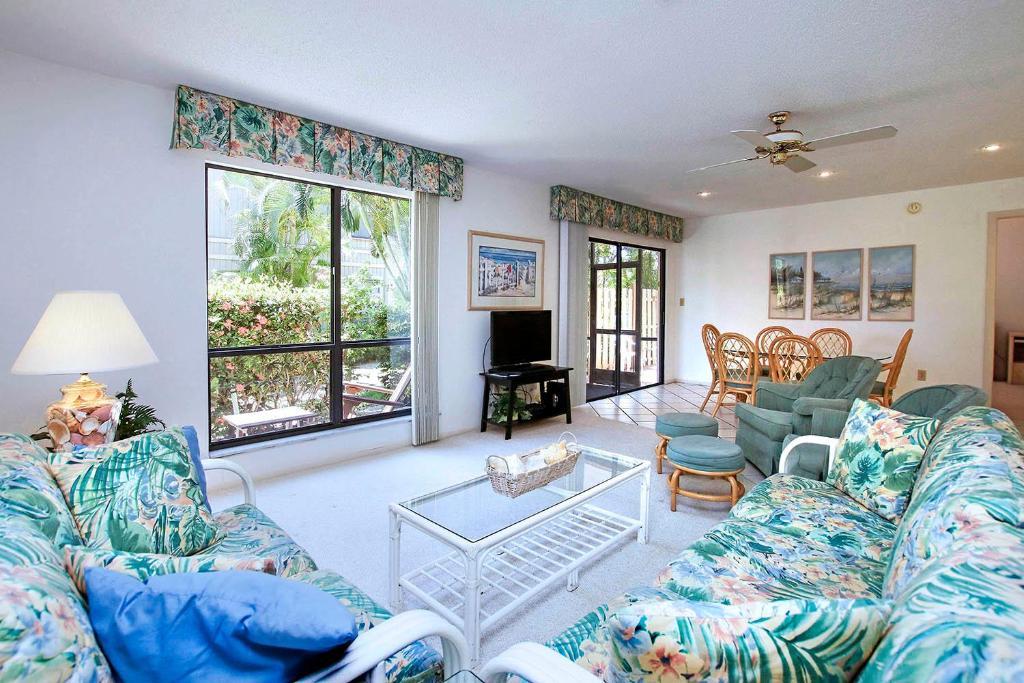 Blind Pass Condo B110 on beautiful Sanibel Island - main image