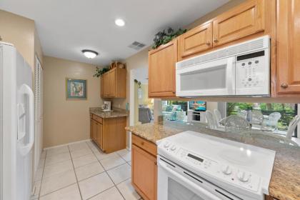 Blind Pass Condo C109 on beautiful Sanibel Island - image 10