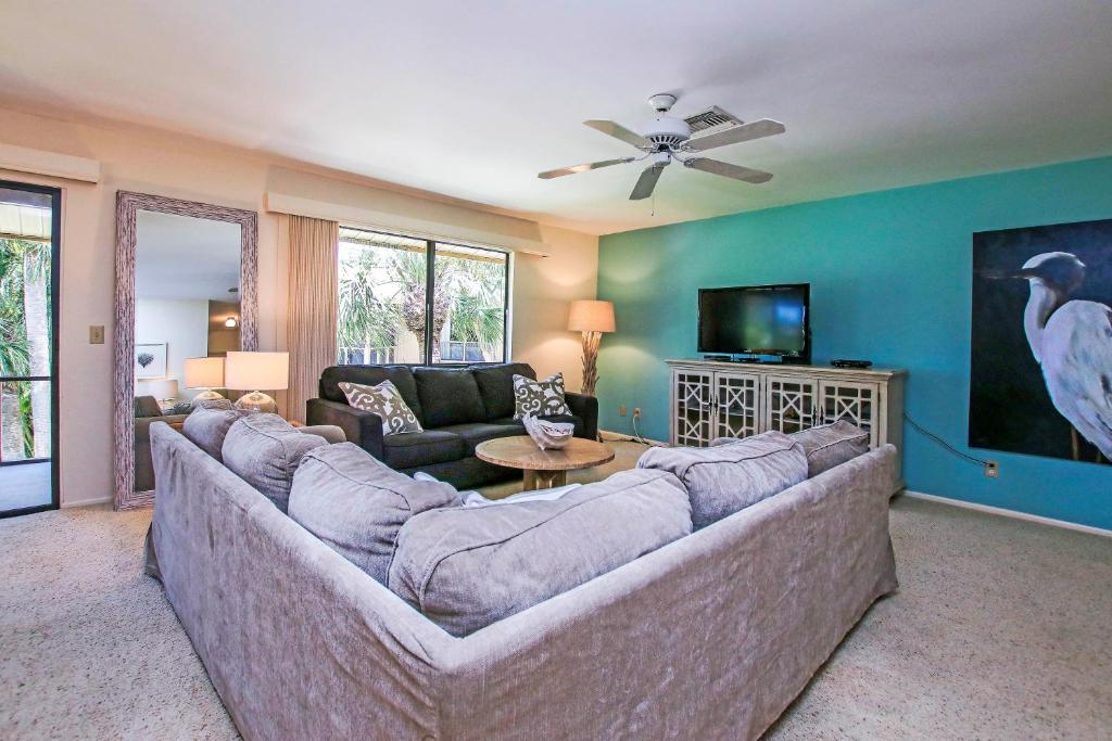 Blind Pass Condo C203 on beautiful Sanibel Island - main image