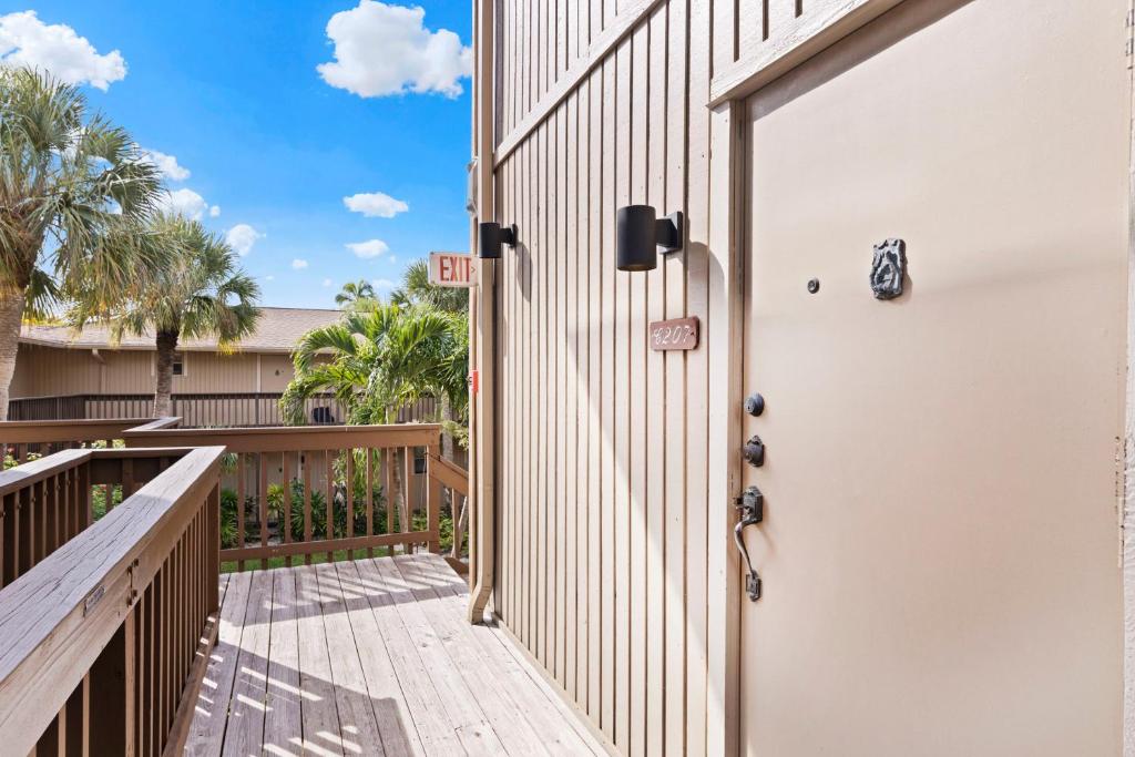 Blind Pass Condo C207 on beautiful Sanibel Island - main image