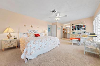 Blind Pass Condo C207 on beautiful Sanibel Island - image 14