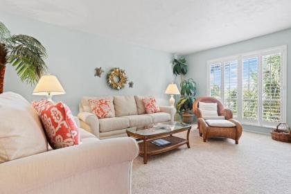 Blind Pass Condo C207 on beautiful Sanibel Island - image 4