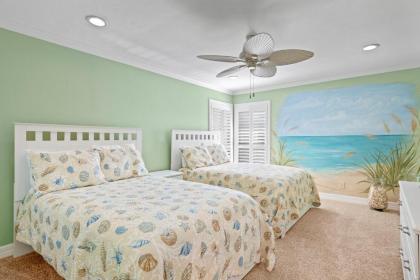 Beach resort condo on Sanibel's secluded west end - Blind Pass C210 - image 12