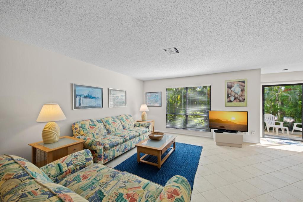 Blind Pass Condo D103 on beautiful Sanibel Island - image 5