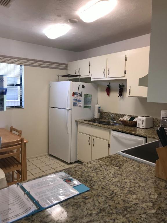 Blind Pass Condo F206 on beautiful Sanibel Island - image 2