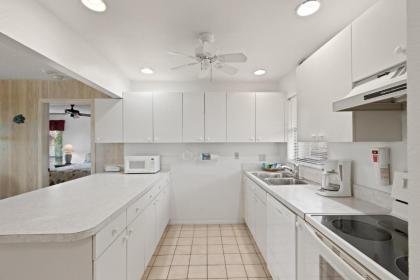 Blind Pass Condo A203 on beautiful Sanibel Island - image 6