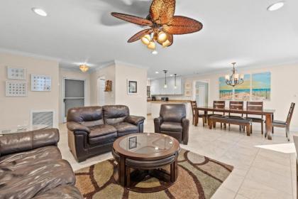 Quiet resort condo perfect for family getaway   Blind Pass B103 Sanibel Florida