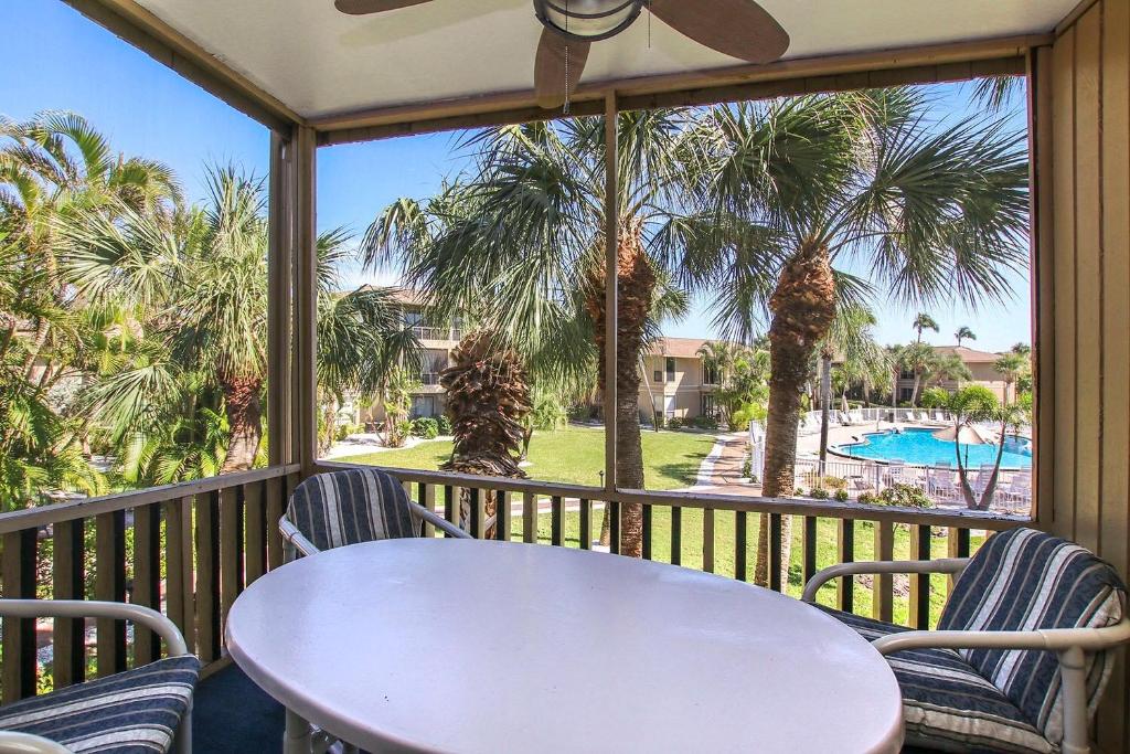 Blind Pass Condo B206 on beautiful Sanibel Island - image 3