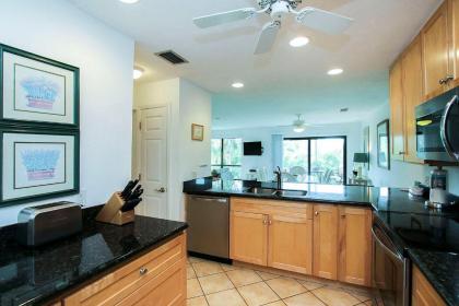 Tropical private condo on Sanibel's quiet west end - Blind Pass B207 - image 2