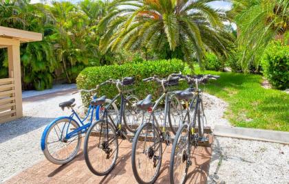 Tropical condo on Sanibel's secluded west end - Blind Pass B211 - image 16