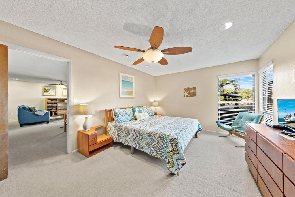 Tropical condo on Sanibel's secluded west end - Blind Pass B211 - image 3