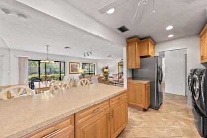 Blind Pass Condo F103 on beautiful Sanibel Island - image 11