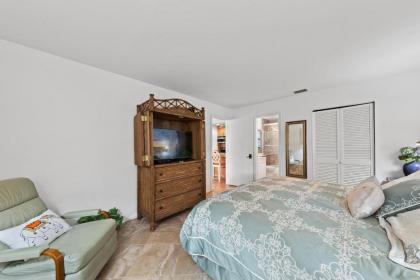 Blind Pass Condo F103 on beautiful Sanibel Island - image 12