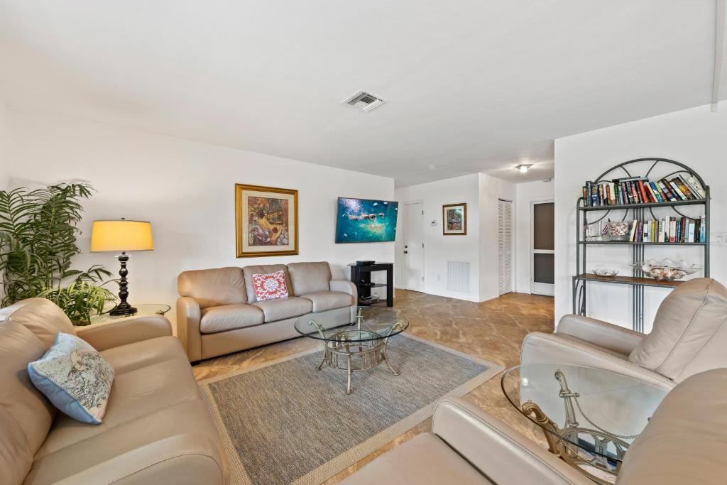 Blind Pass Condo F103 on beautiful Sanibel Island - image 4