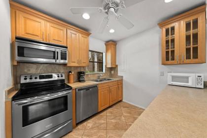 Blind Pass Condo F103 on beautiful Sanibel Island - image 8