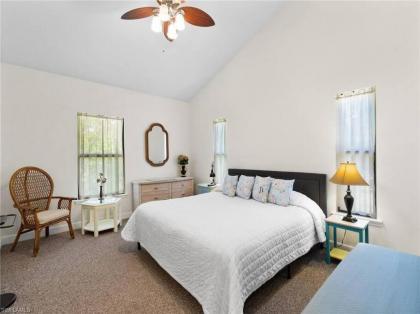 Captiva Beach Bungalow on Turner Beach - image 12