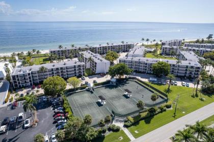 Gorgeous Beachfront Penthouse at Sundial of Sanibel - image 2