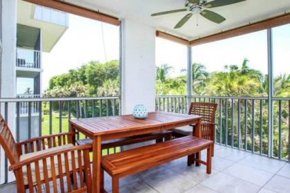 Pristine Residence with Direct Gulf Views at Sanibel`s Renowned Island Beach Club - image 3