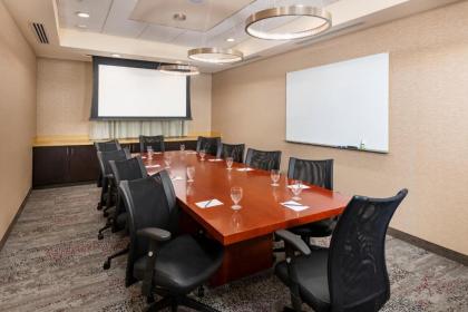 Courtyard by Marriott Santa Ana Orange County - image 11