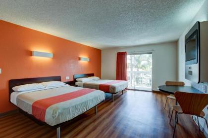 Motel 6-Santa Ana CA - Irvine - Orange County Airport - image 9