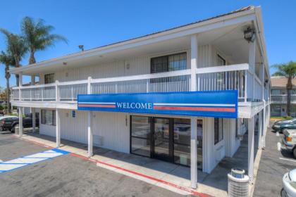 Motel 6-Santa Ana CA - image 14