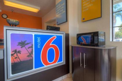 Motel 6-Santa Ana CA - image 4