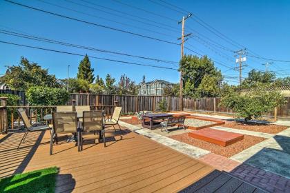 Central Santa Clara Home with Beautiful Outdoor Areas - image 2