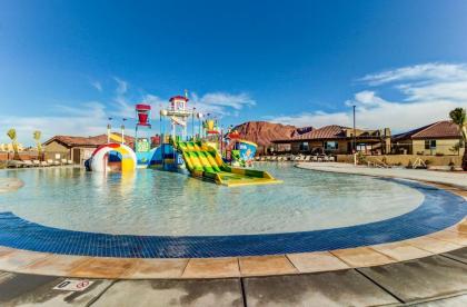 Splash Pad Place: Paradise Village #29 - image 14