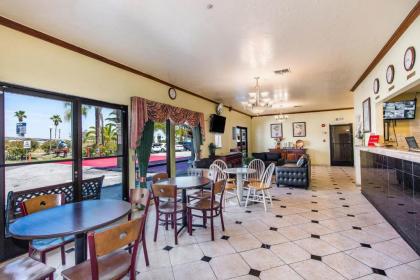 Budget Inn Anaheim / Santa Fe Springs - image 15